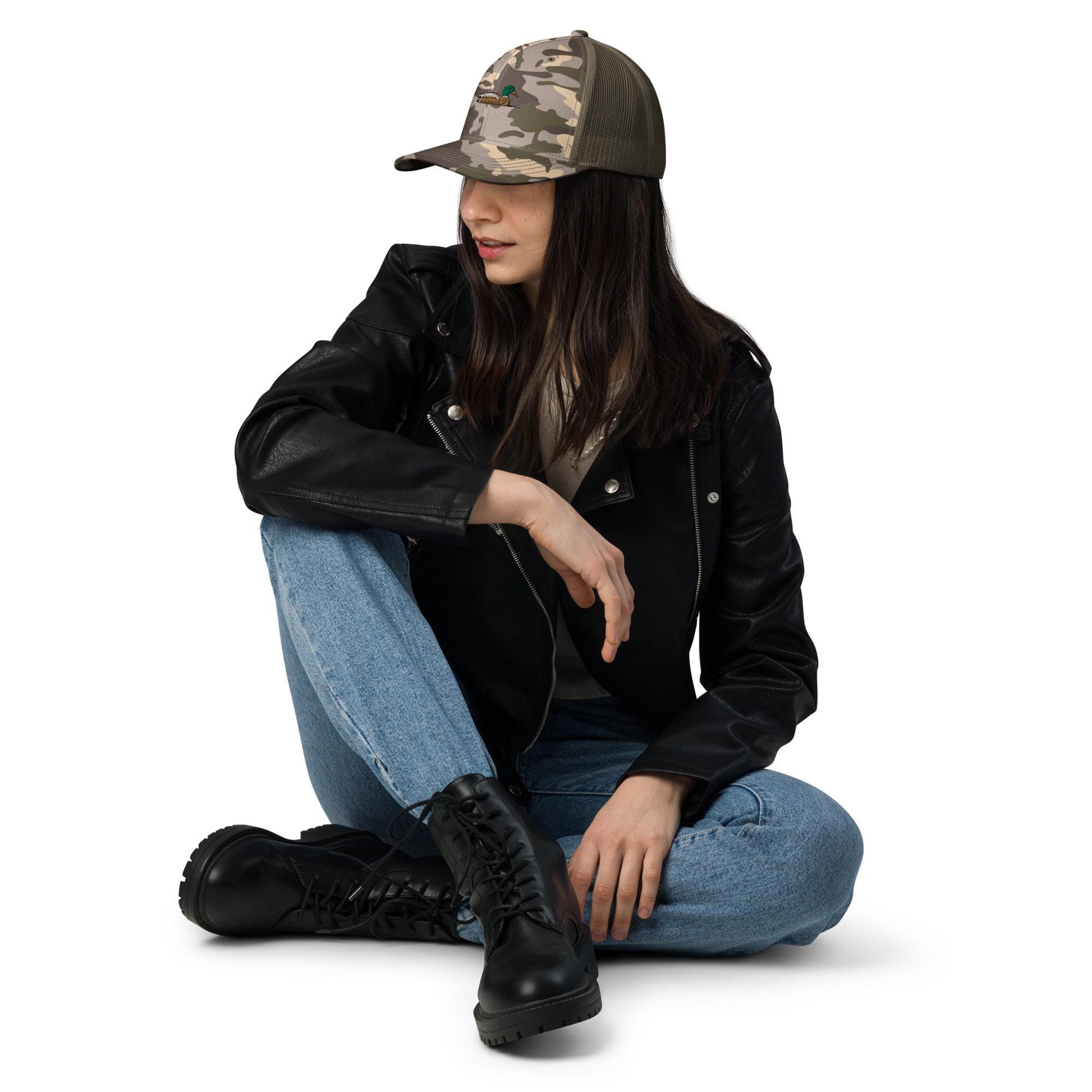 Embroidered Camouflage Trucker Hat | Stylish Mallard Duck Hat for Outdoor Adventures & Hunting