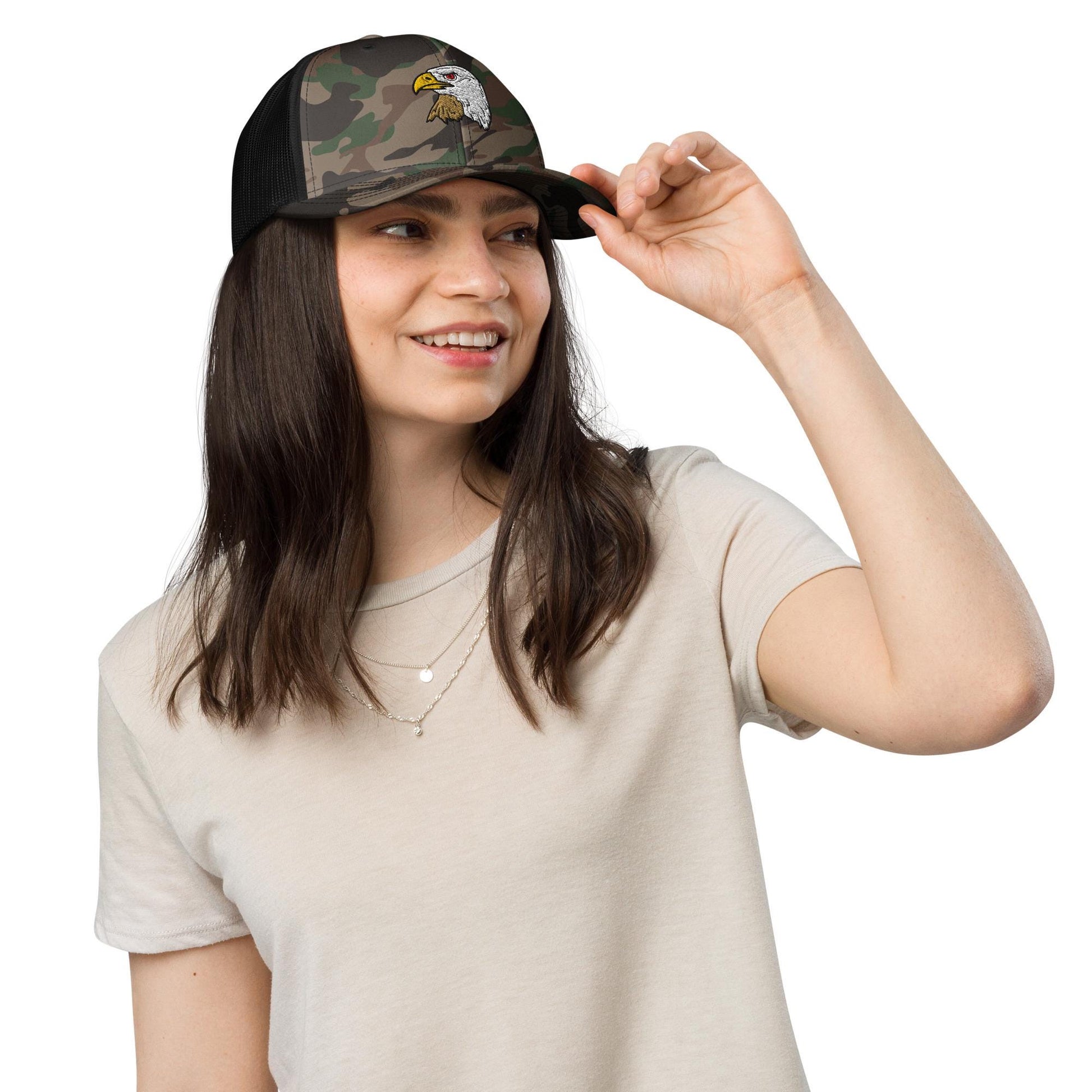 Bald Eagle Camouflage Trucker Hat | Outdoor and Hunting Cap | Perfect Gift for Nature Lovers & Wildlife Fans | Embroidered Hat