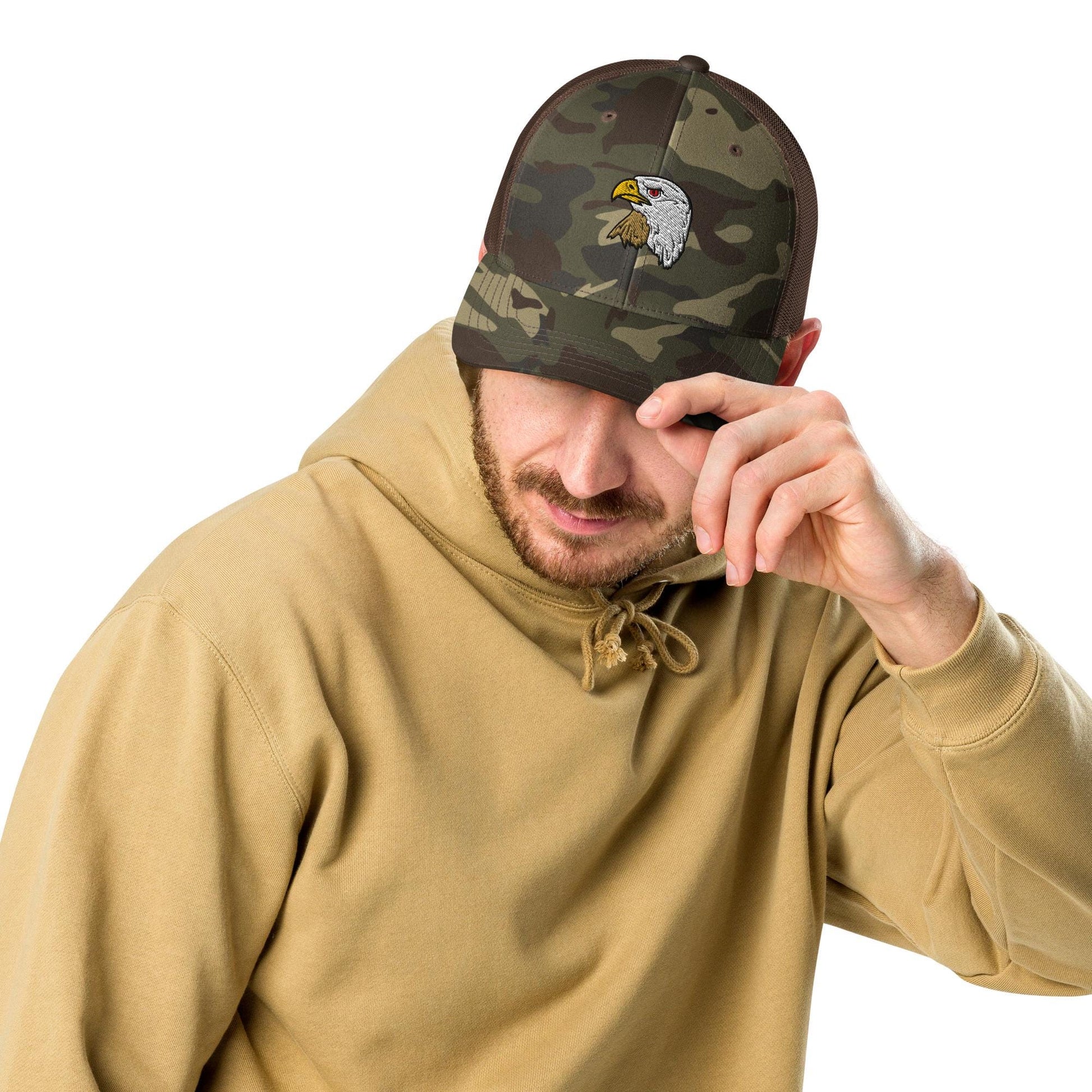 Bald Eagle Camouflage Trucker Hat | Outdoor and Hunting Cap | Perfect Gift for Nature Lovers & Wildlife Fans | Embroidered Hat