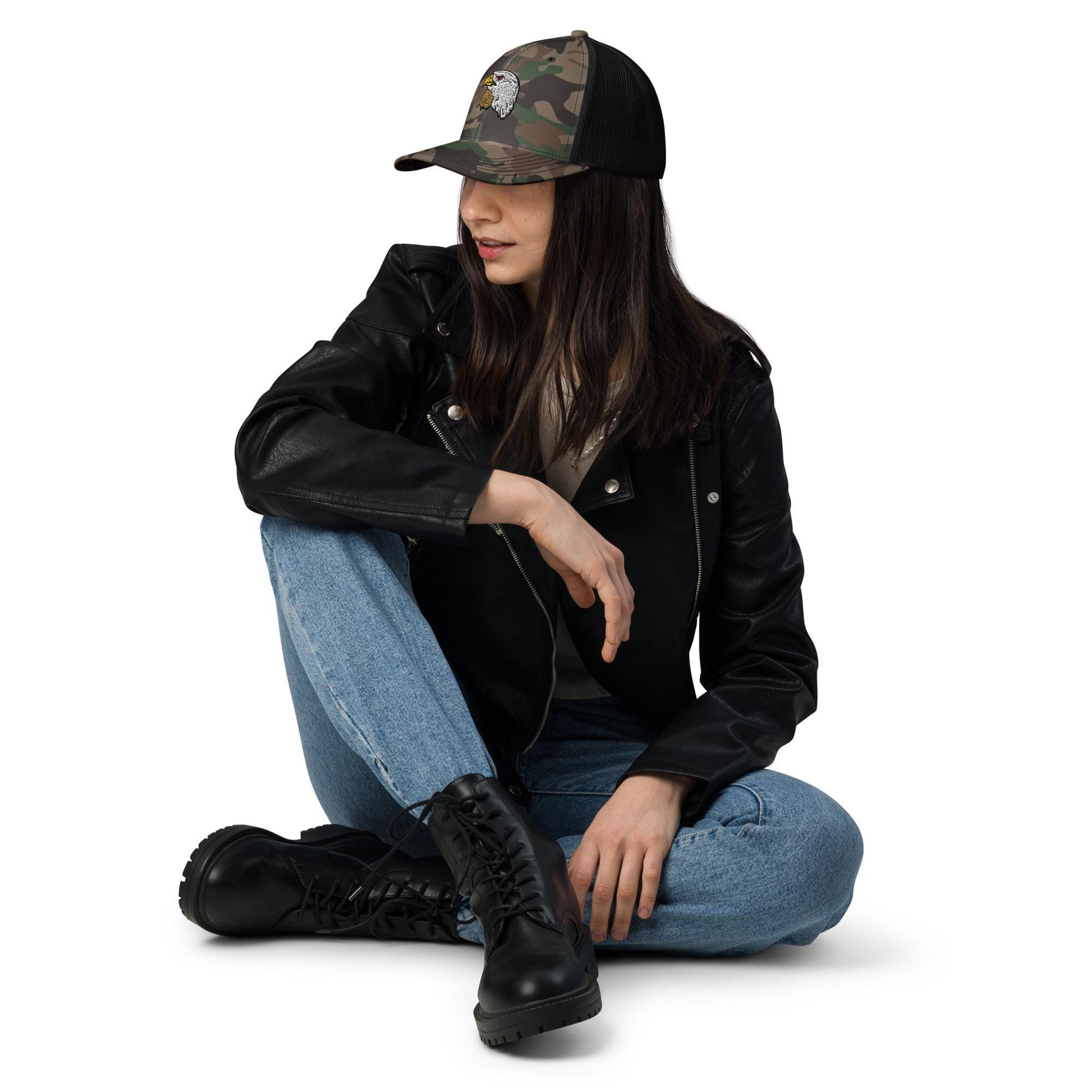 Bald Eagle Camouflage Trucker Hat | Outdoor and Hunting Cap | Perfect Gift for Nature Lovers & Wildlife Fans | Embroidered Hat