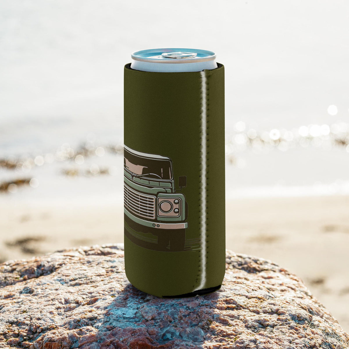 Land Rover Can Cooler | Keeps Drinks Cold, Series Rover Design, Perfect Gift for Campers & Outdoor Enthusiasts